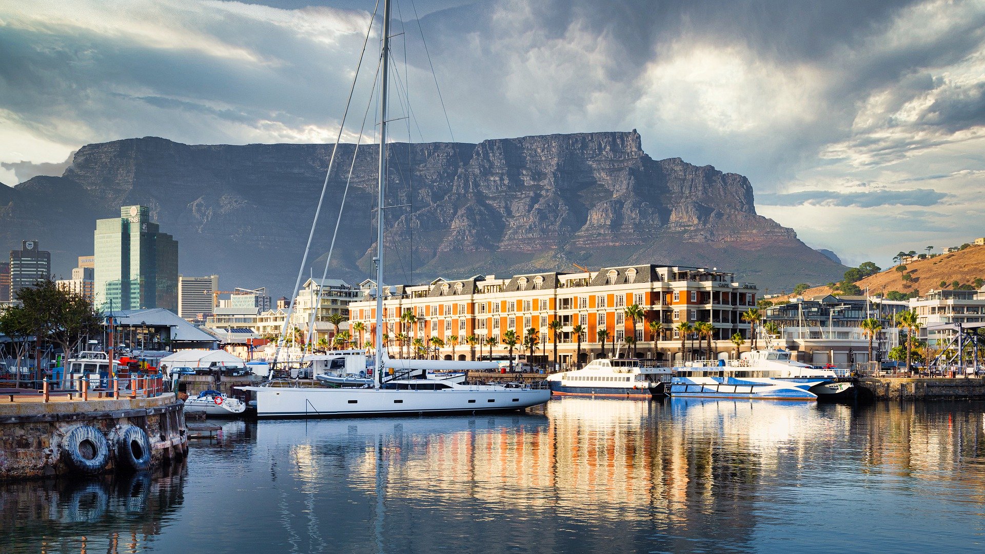 table mountain with waterfront in foreground