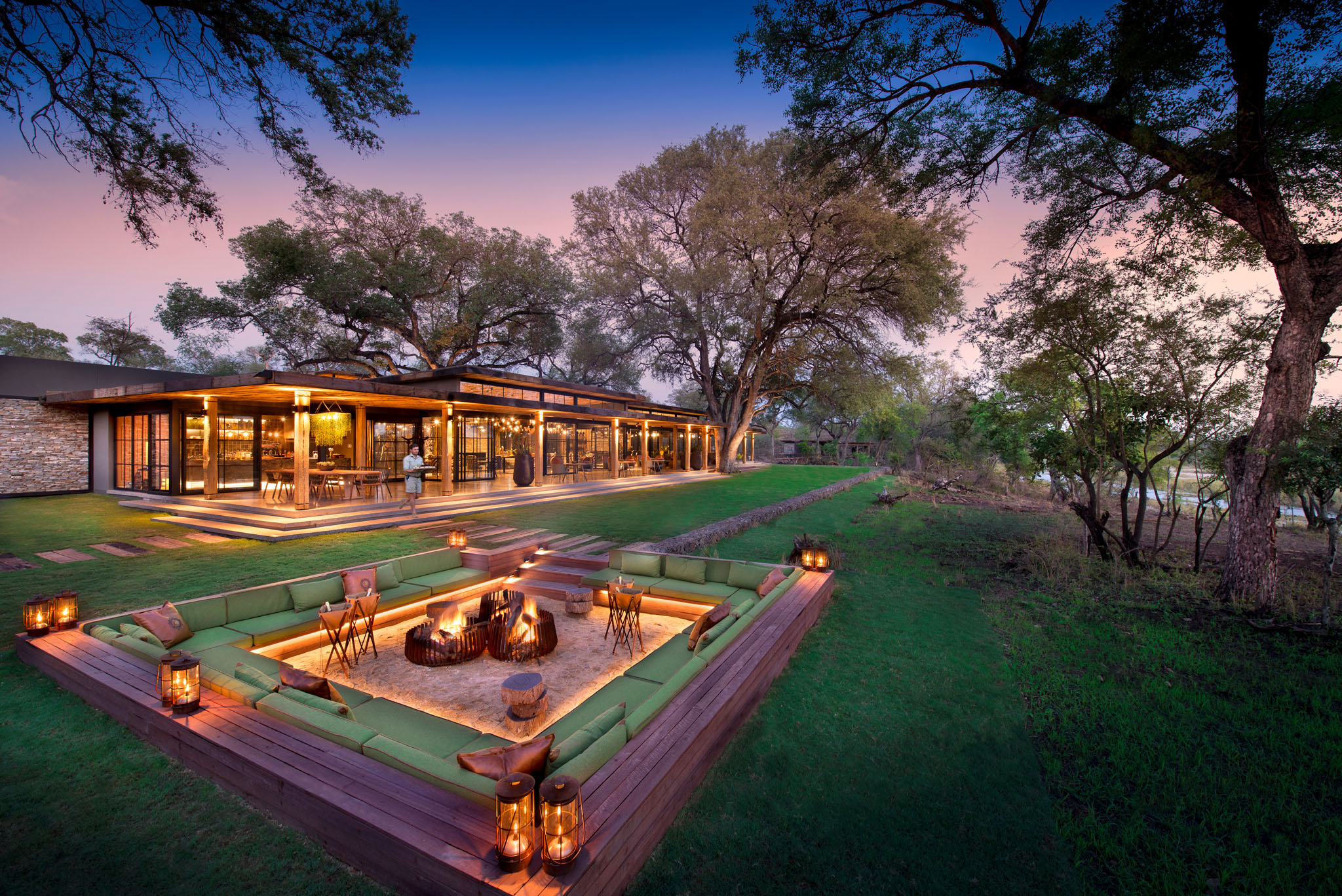 fire pit at andBeyond tengile river lodge