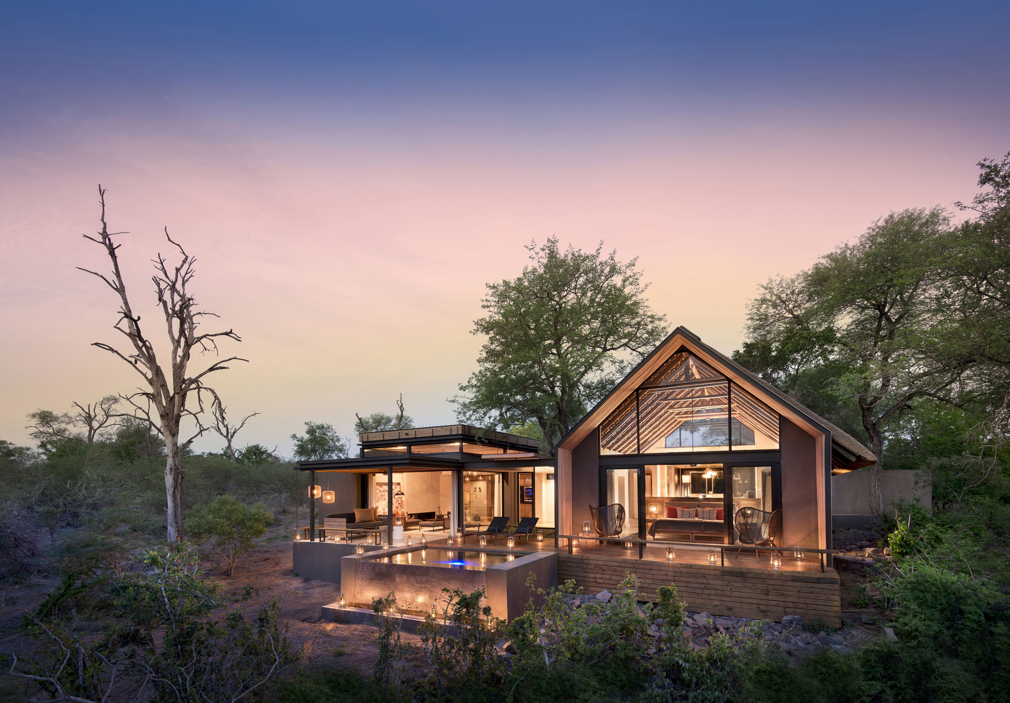 sunset view of ivory lodge villa at Lion Sands Game Reserve