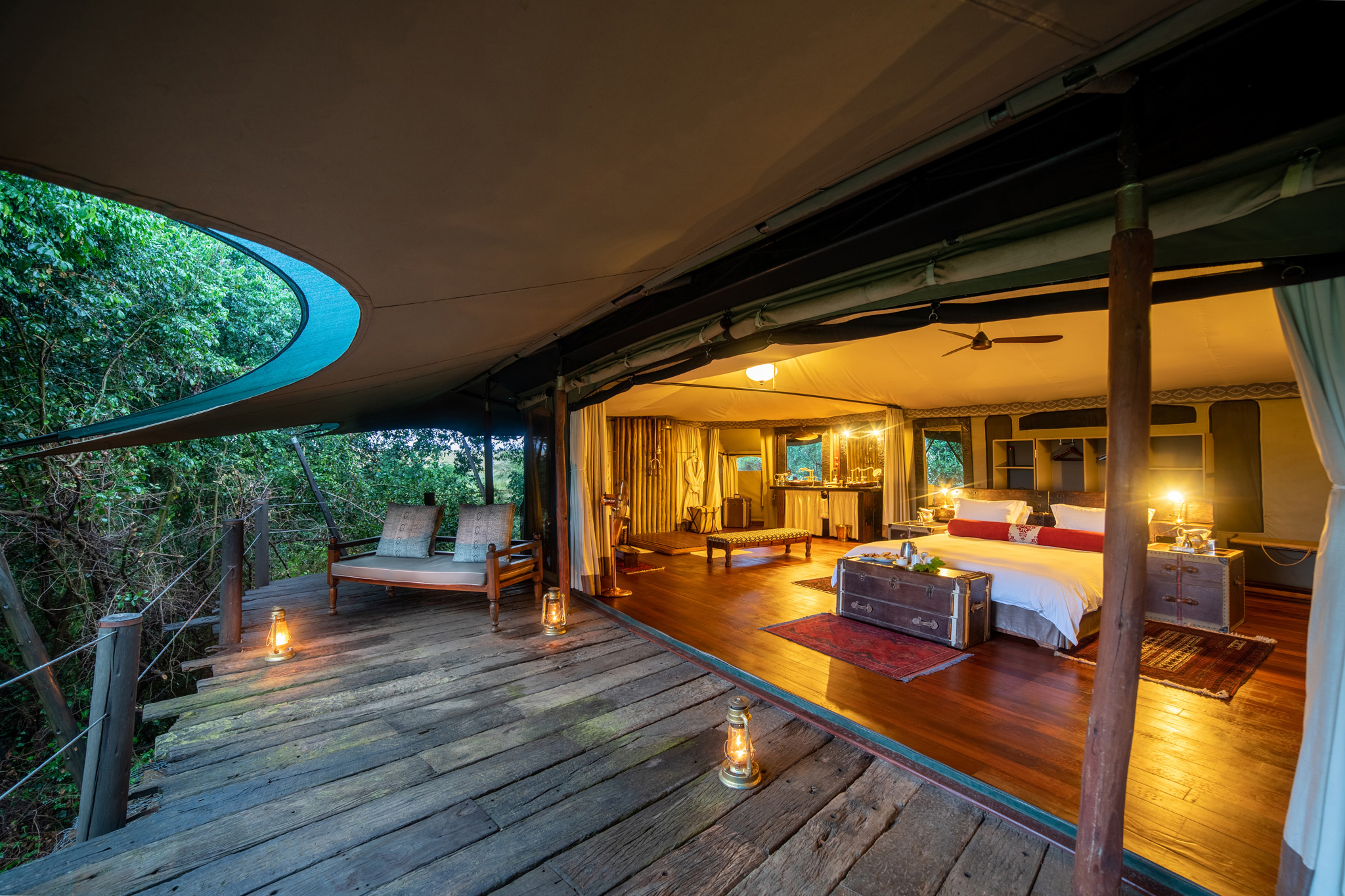 main viewing deck of Jahazi suite at Mara Plains Camp Kenya Masai Mara